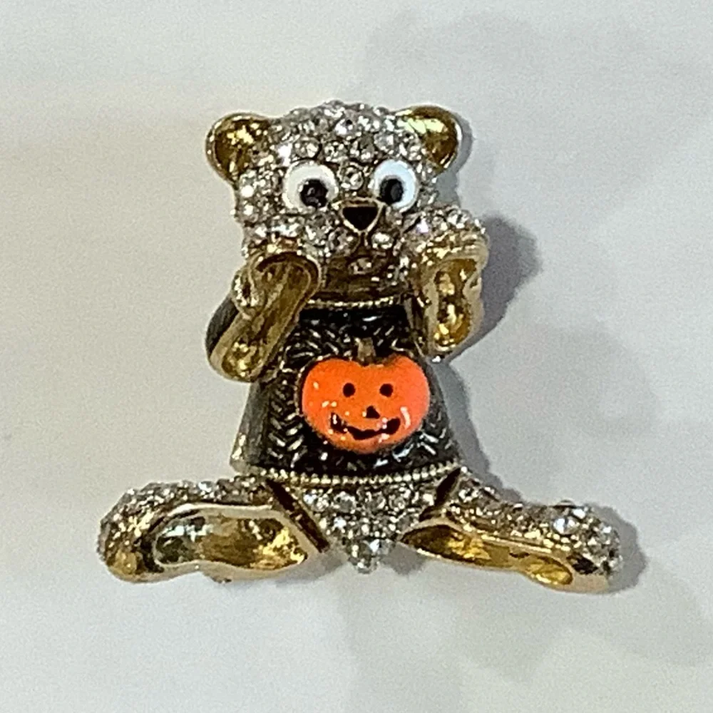 Gold-Tone Crystal Pumpkin Bear Brooch Pin - Picture 5 of 11
